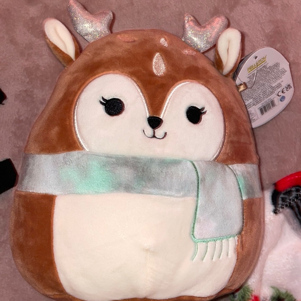Squish mellow “8”inch